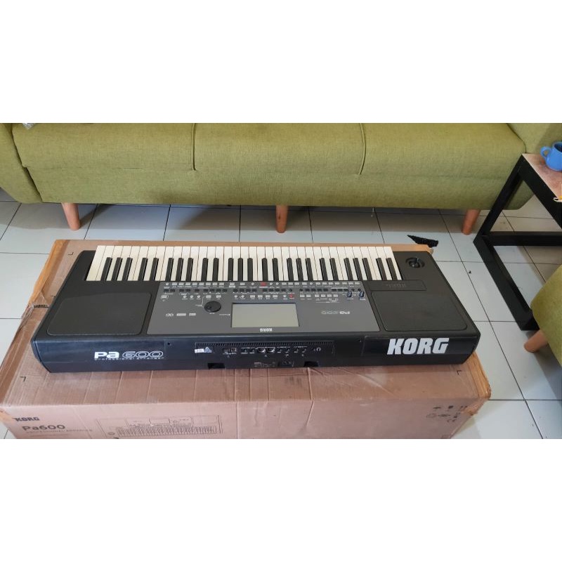 Korg Pa 600 Bekas Pemakain