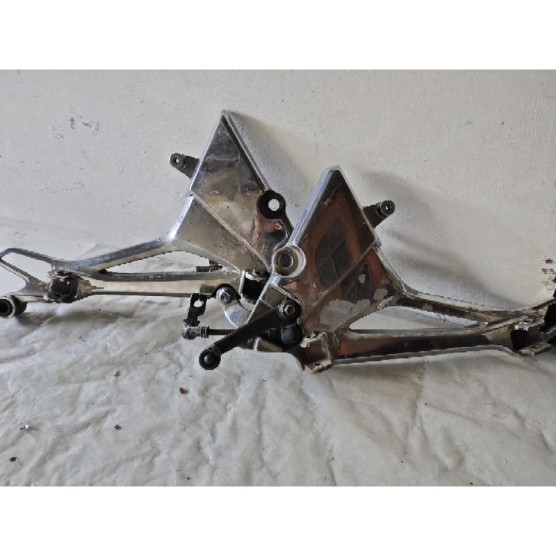 Footstep Tiger Revo Original copotan Motor 2010 Postep