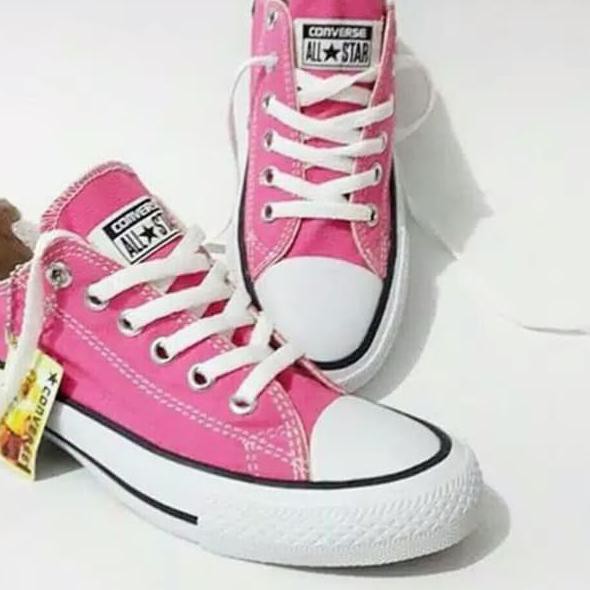 385HR Sepatu Cewek Converse Warna Pink *