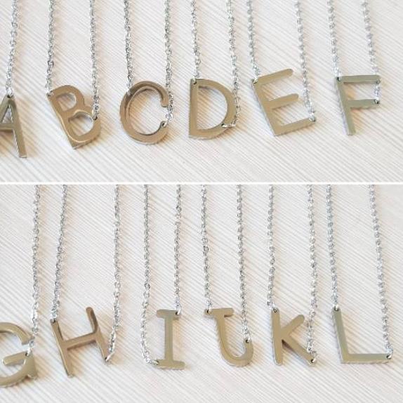 ♖ KALUNG KECIL SILVER / Kalung inisial / kalung huruf titanium silver / kalung antikarat import ⅍