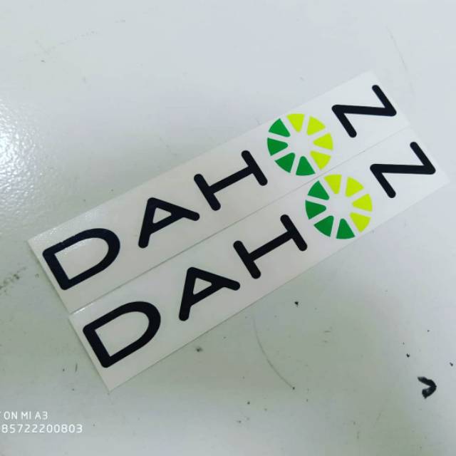 

Sticker Cutting Dahon Black isi 2 pcs v.2