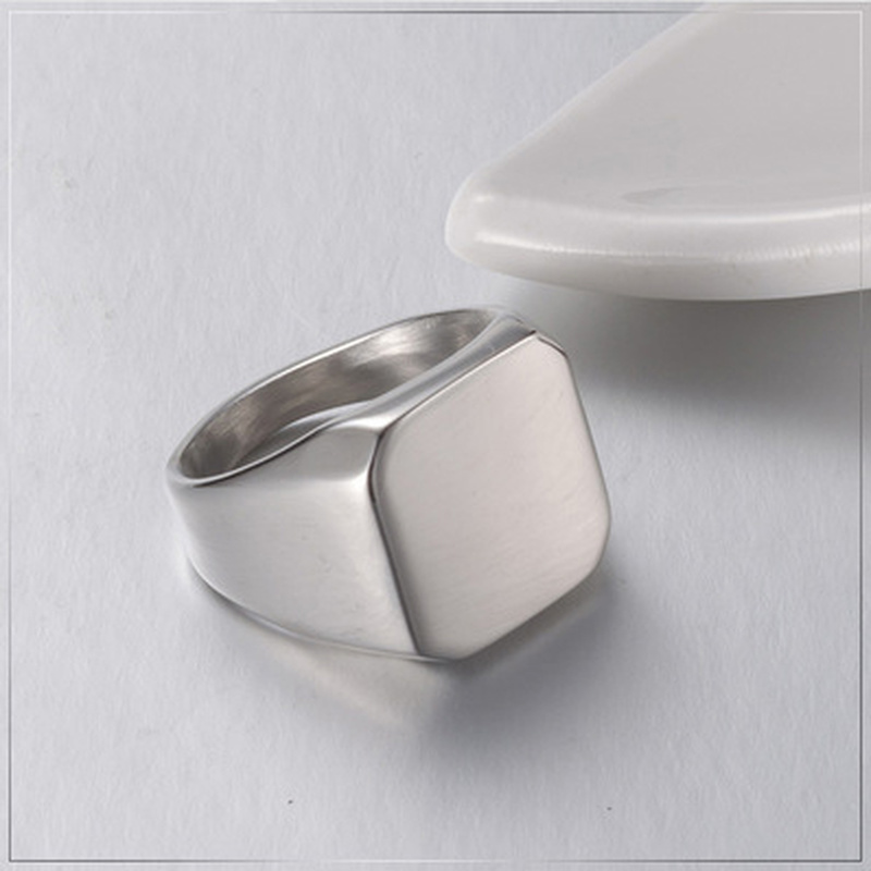 Cincin Bahan Titanium Steel Bentuk Persegi Geometris Untuk Pria Dan Wanita