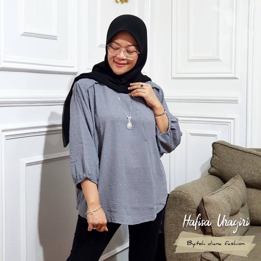 Atasan Wanita Jumbo / Baju Atasan Wanita Jumbo / Blouse Wanita Jumbo Hafisa Crinkle Doty Import Hight Quality Ld 124-Abu Tua Airflow