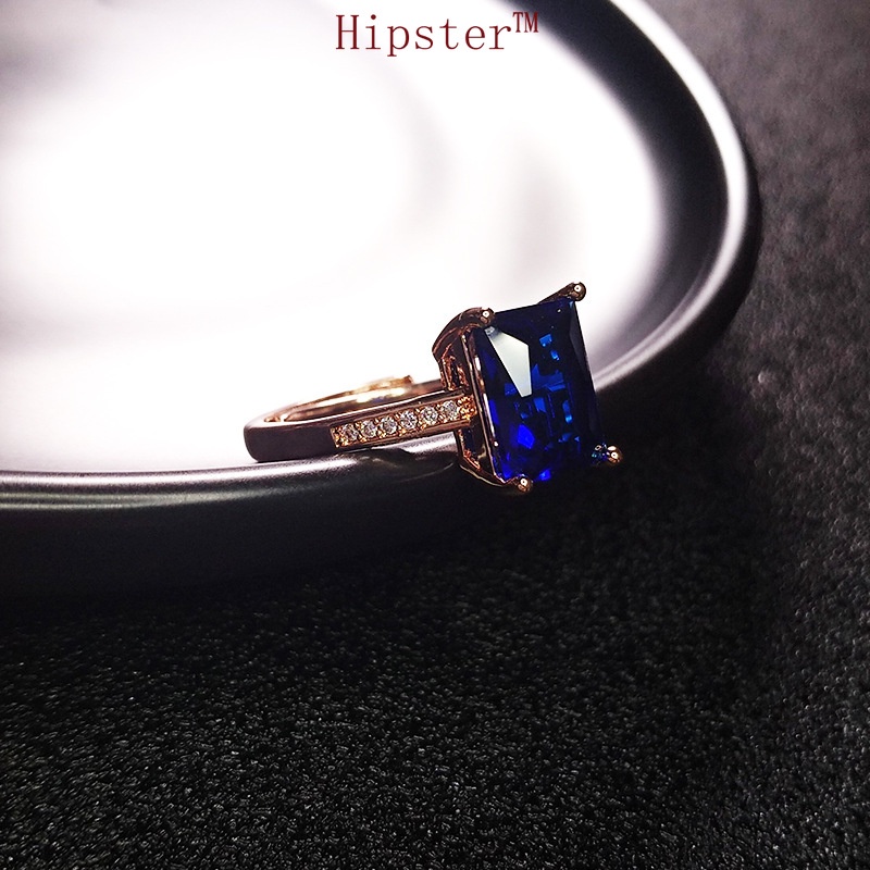 New Simple Fashion Luxury Domineering Inlaid Square Blue Crystal Ring