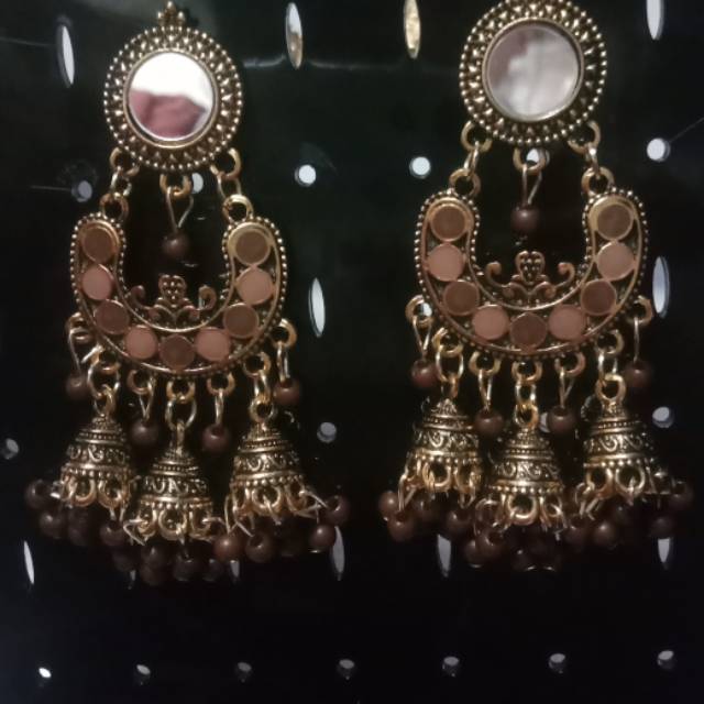 Anting India Lonceng