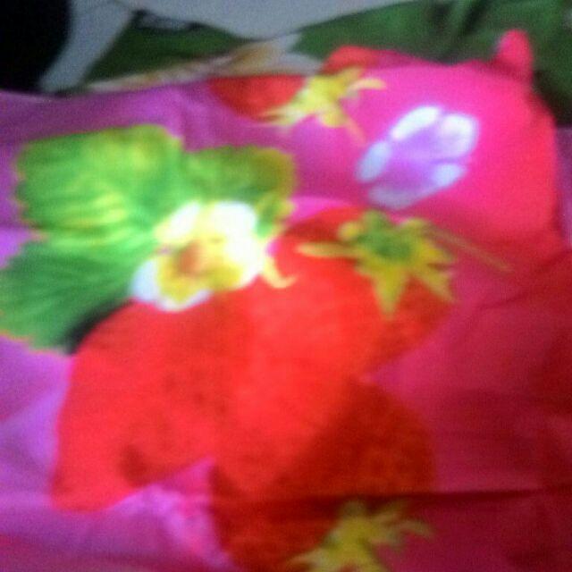 Sarung Bantal/guling Lady Rose