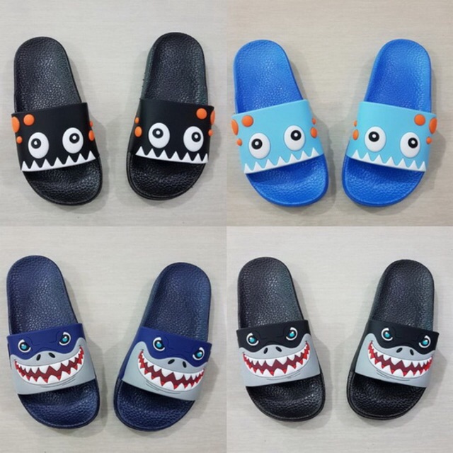Sandal karet shark