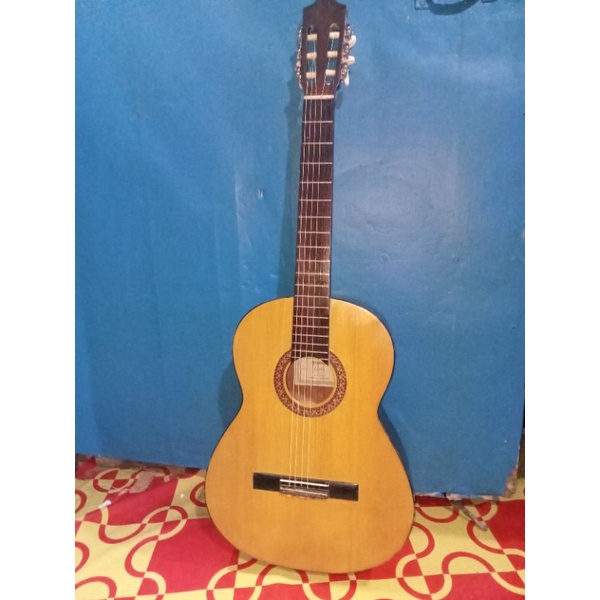 gitar second Yamaha C 315 custom bahan teba bekas baik normal free tas