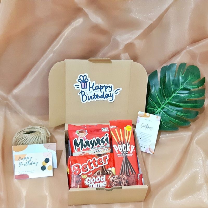 

Snack Box Murah / kado ultah / kado wisuda