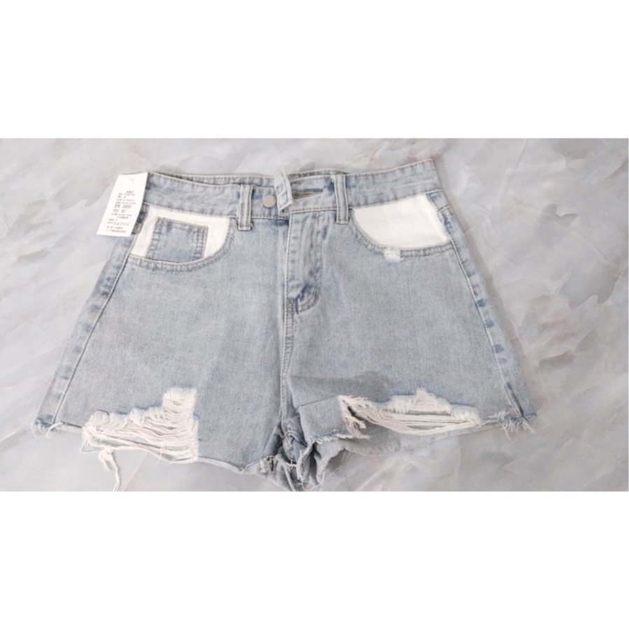 Victoria Celana Pendek Jeans Wanita Sobek Hotpants Jeans Ripped 4069