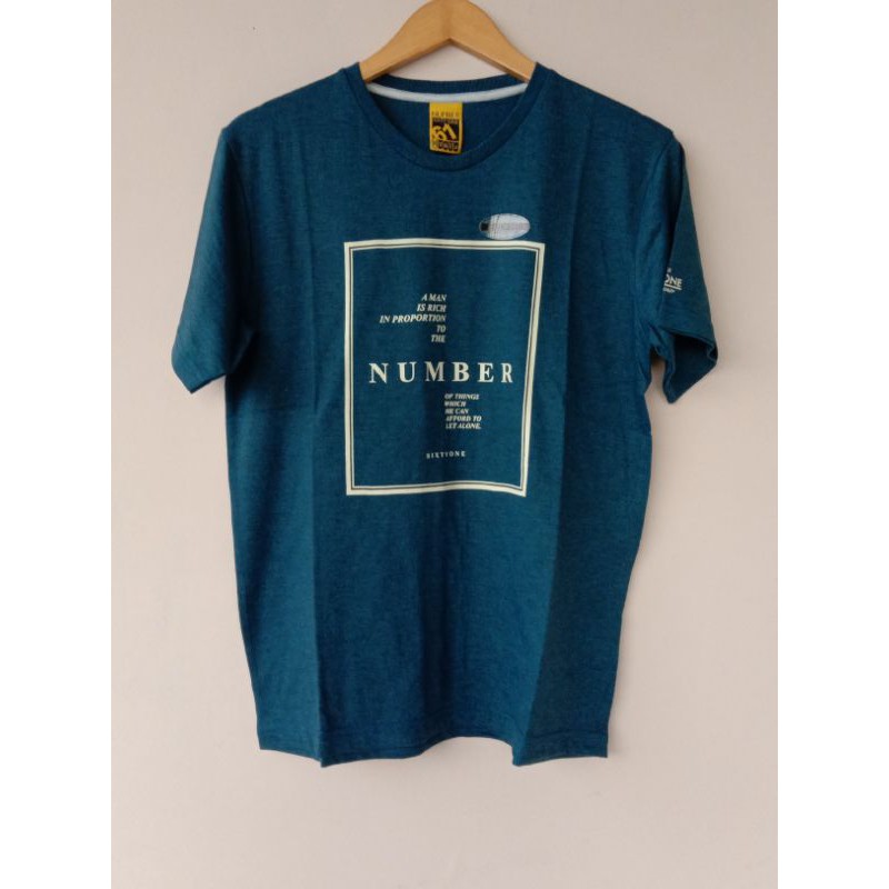 Kaos pria dewasa number61 L