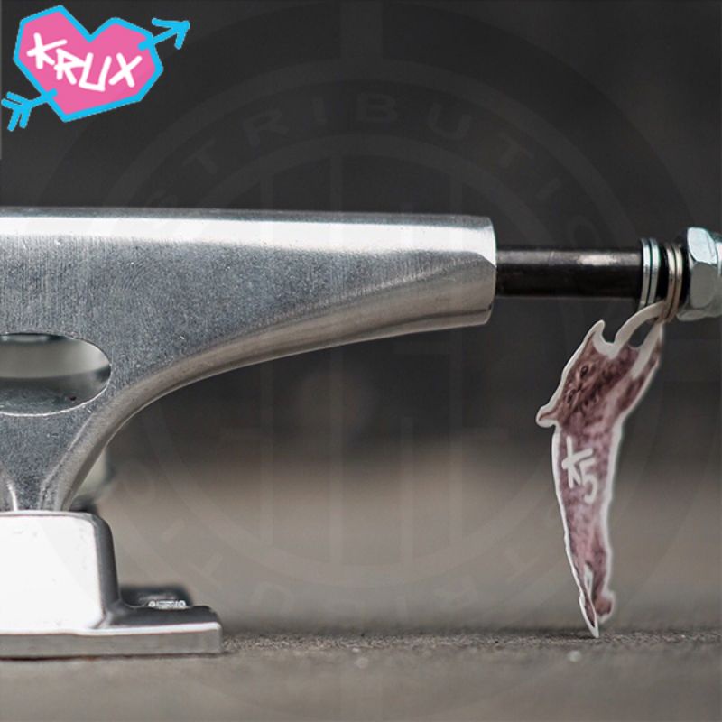 KRUX Trucks 8,25in K5 Polished Silver Standard Trucks Skateboard