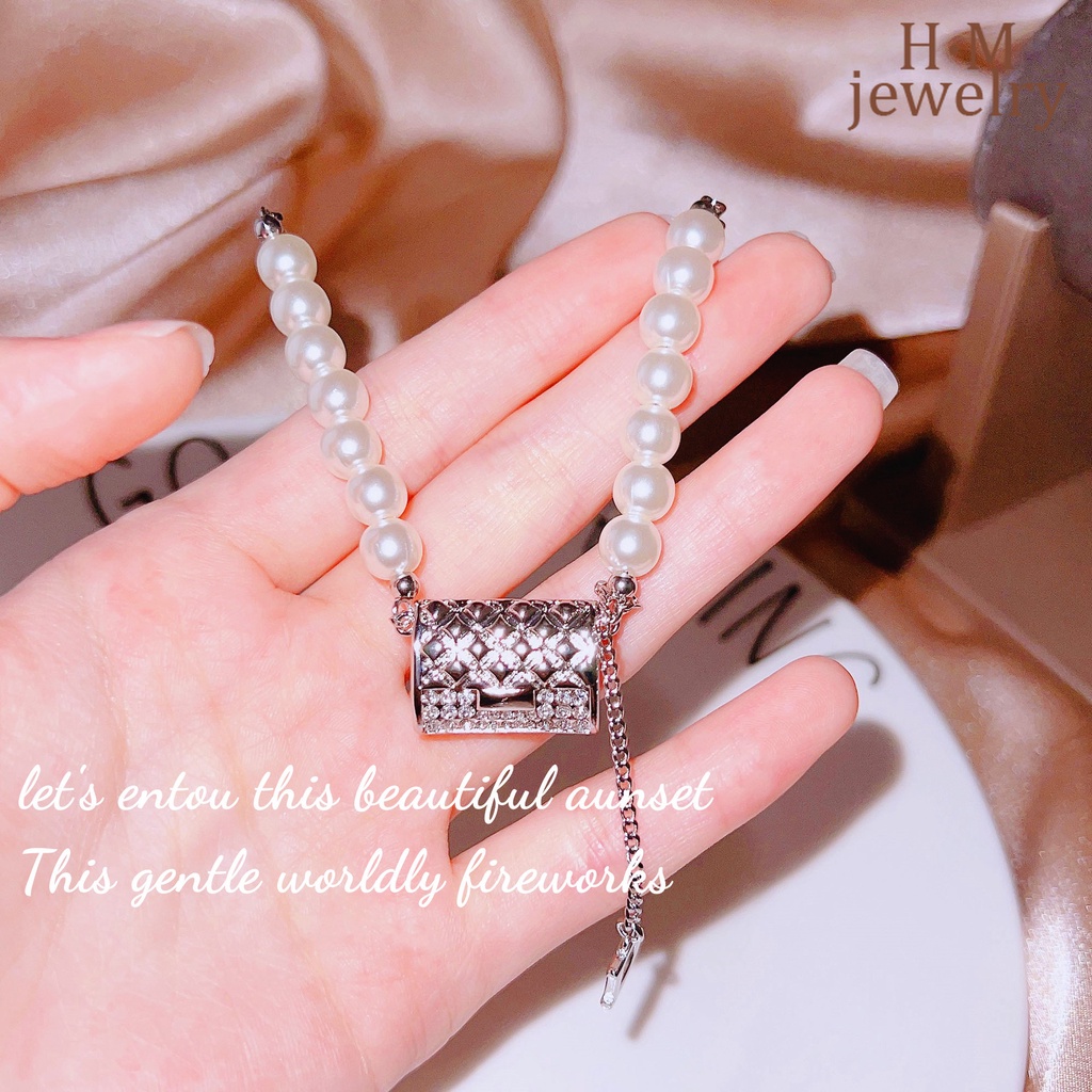 Kalung Rantai Wanita Liontin Huruf D Hias Berlianmutiara Imitasi