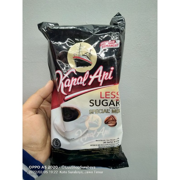 

Kapal Api Kopi hitam Less Sugar Special Mix 10 × 21gr Kopi Hitam Kurang Gula