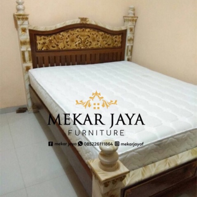 Set Tempat Tidur Ukir Krawang Jati Furniture Jepara