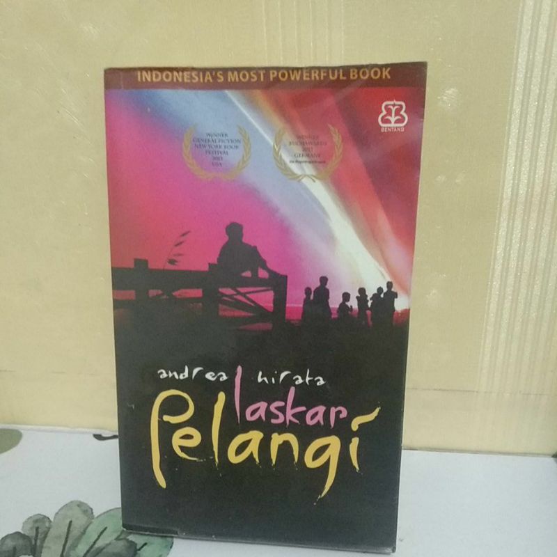 Preloved Buku Novel Laskar Pelangi