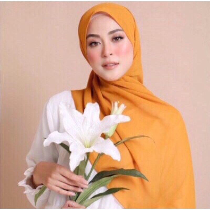 Hijab Instant Diamond Pashmina Tali Panjang Tepi Jahit-Mustard