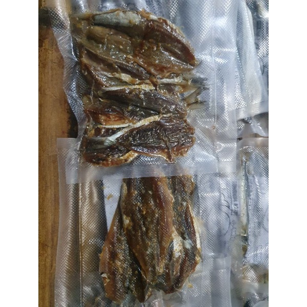 

Ikan Asin Dendeng Manis Kemasan 500gr