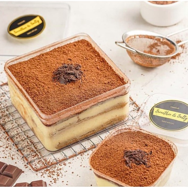

Desert Box Tiramisu
