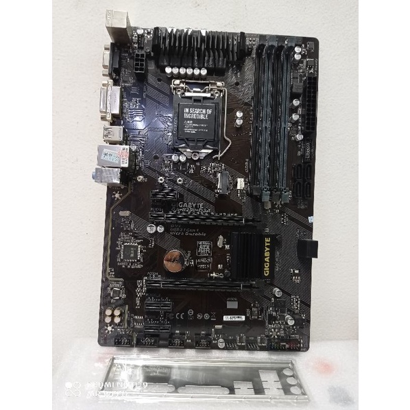 Mobo Gigabyte gaming B250 D3A socket Lga 1151 ddr4 gen 6/7 onboard vga