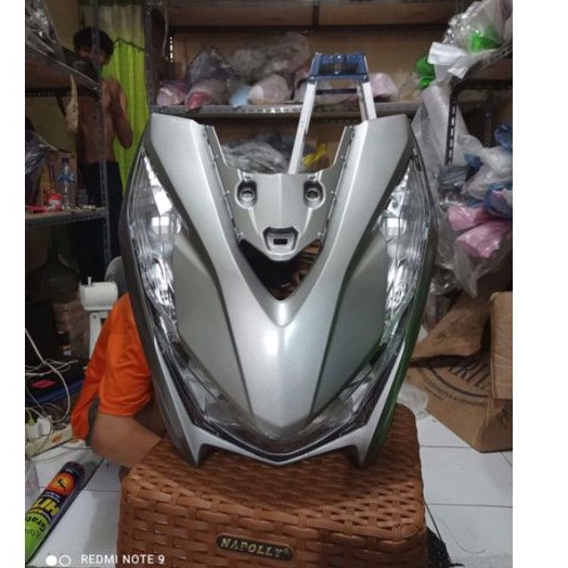 Tameng panel Body depan full set reflektor lampu + sen Beat dealuxe beat street 2020 2021 silver