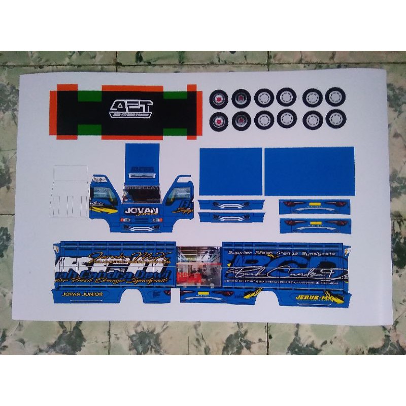 Lembaran Papercraft Truk Oleng Jovanca Skala 1:50 P.20cm L.5c,5m T.±10cm