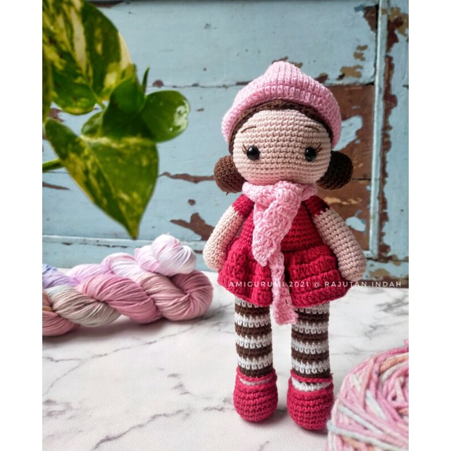 boneka rajut amigurumi doll