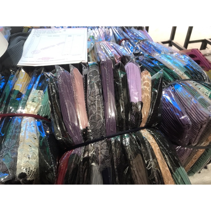 Pasmina  Plisket Prisket Renda Brokat brukat Impor/ Pasmina prisket  renda/model terbaru-Lilac