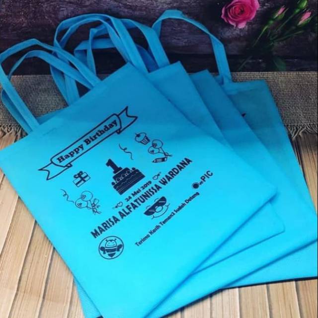 

Godiebag spoundbond 75 gsm, Ukuran 25cm X 35cm, custom sablon