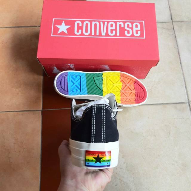 Converse 70's Hitam Pendek size 38-43. Sol Rainbow.