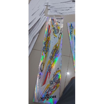 Striping Beat fi hologram