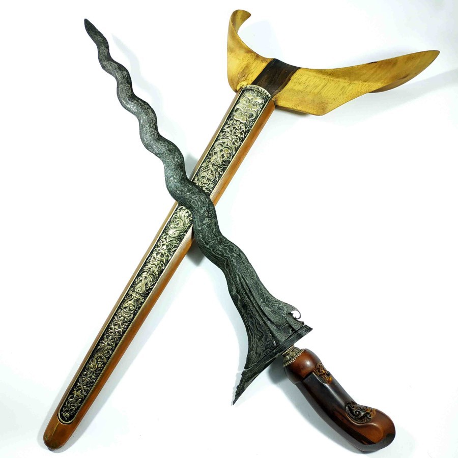 Keris Sepuh Sengkelat Grade A Tangguh Mataram Pamor Wahyu Tumurun