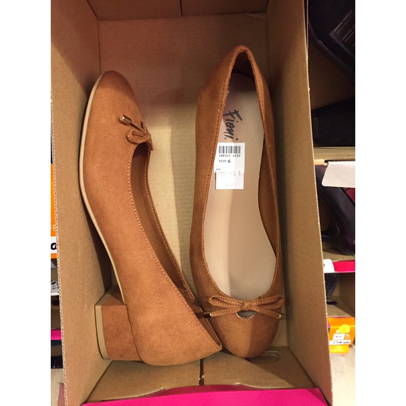 SALE SALE Sepatu Heels Fioni by payless original store JASA TITIP