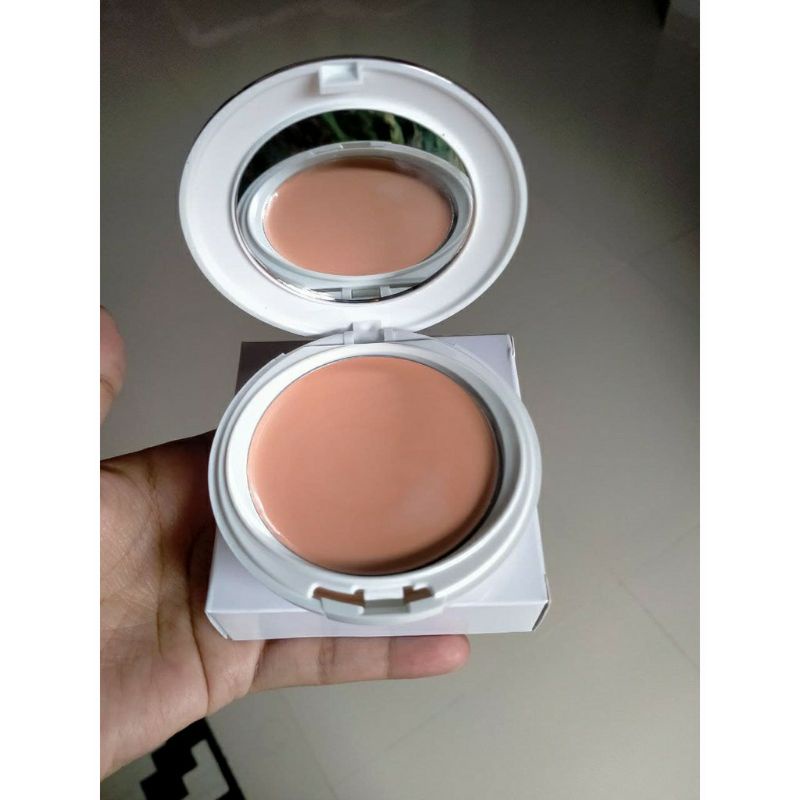 Bedak Glowing