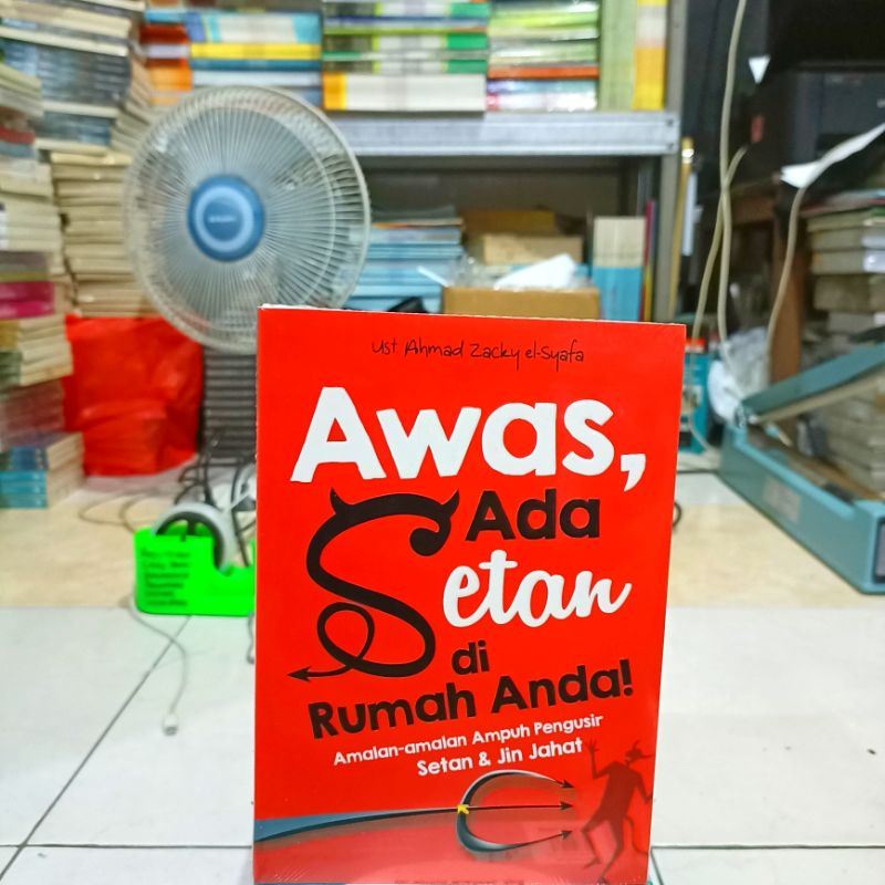 Obral Buku Agama / Islami / Novel Islami / Bacaan Agama / Shalat Tahajjud Untuk Prestasi Akademik / Menyegarkan Islam Kita / Istri Bahagia / Original Murah #24A-Awas Ada Setan Di Ru