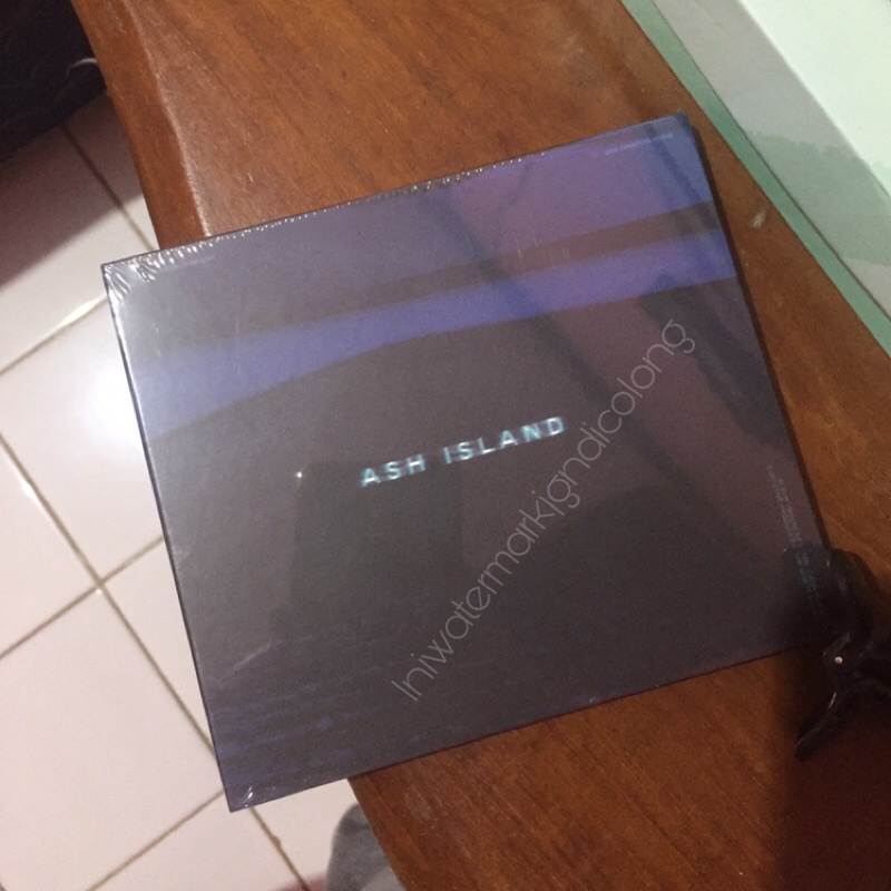 Album Ash Island - Ash (booked)