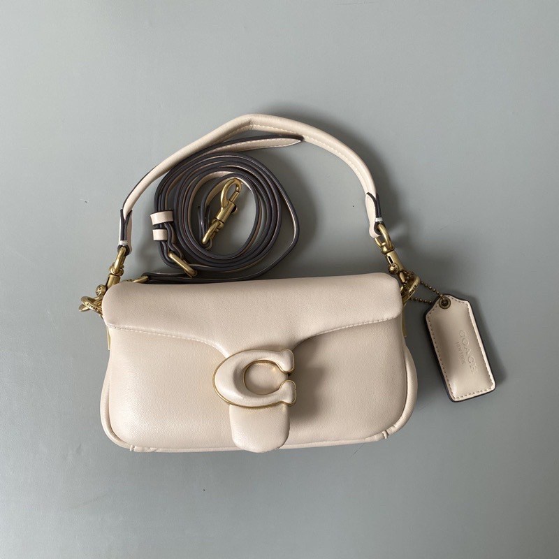 Jual Tas - Tas Wanita Coach Tabby Pillow 18 - Tas Branded - Tas Original