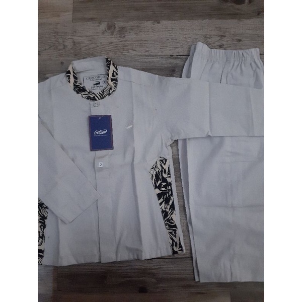 Koko setelan anak merk Crocodile size 2