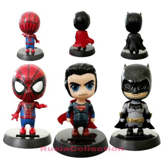 Boneka Pajangan Solar Gard Superhero Superman Batman Spiderman Hiasan Dashboard Mobil