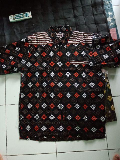 Hem Batik Kencana Hitam | Atasan Pria Batik Modern Batik Pria Motif New Sekar Warna Merah Pekalongan
