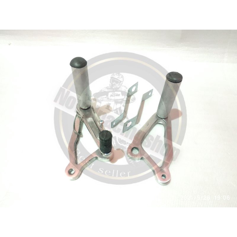 STEP UNDERBONE  RACING  FIZ R TITANS