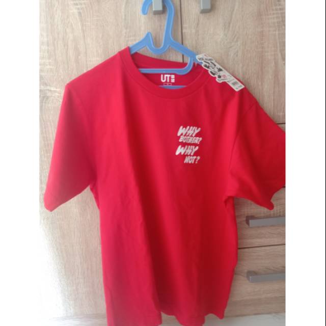 Kaos Uniqlo Unisex (new with tag)