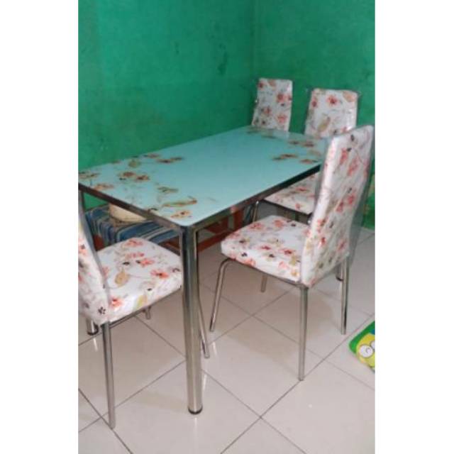 Meja makan kaca + 4kursi