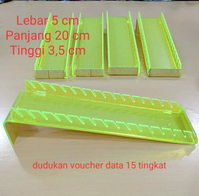 Pajangan dudukan kartu / voucher 15 slot stabilo