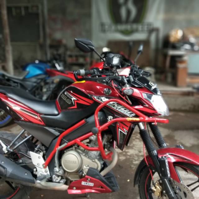 TUBULAR CRASHBAR VIXION ADV FULL SERIES #ADVVIXI