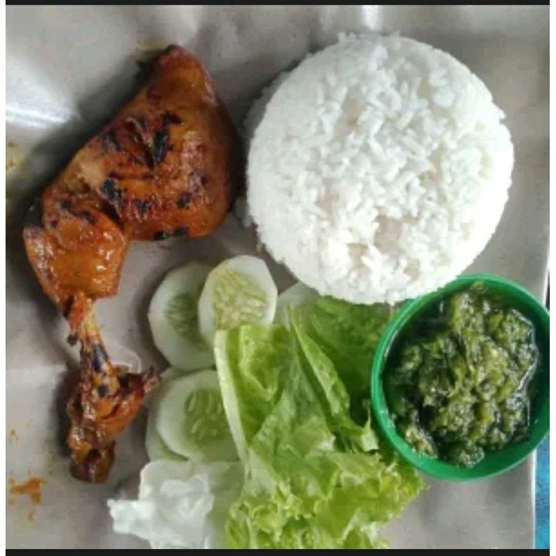 

Ayam Bakar Paha Sambel Ijo/Sambel Merah