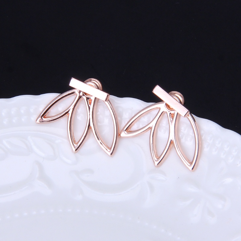 SIY  1 Pair Lotus Flower Stud Earrings Women lightweight Minimalist Ear Cuffs Jewelry