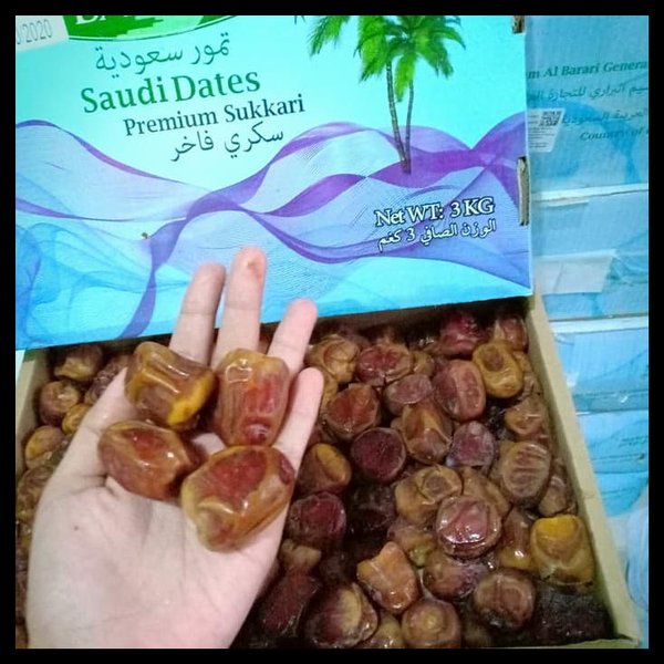 

Kurma Sukari Barari 3kg oleh oleh haji dan umroh / Kurma Sukari Raja / Kurma Ruthob Premium