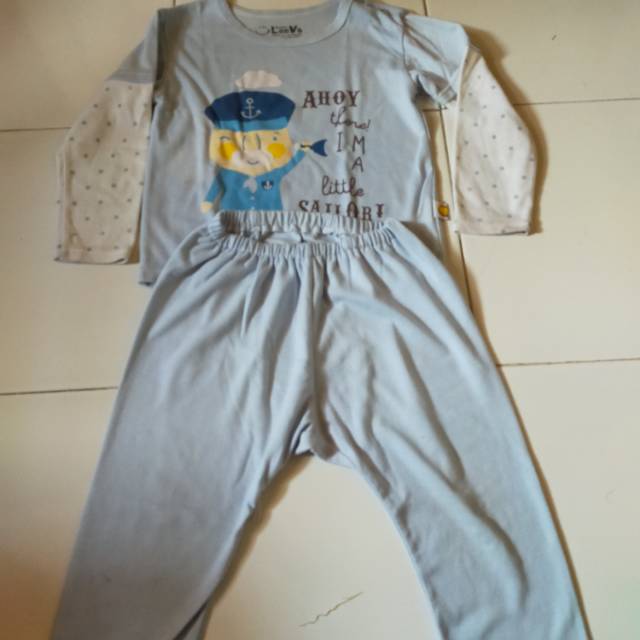 Setelan baju tidur leeva