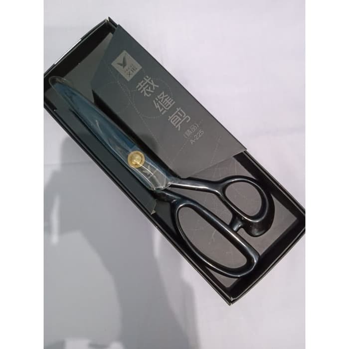 

GUNTING YINUO 9/Perlengkapan Jahit/Alat Pemotong